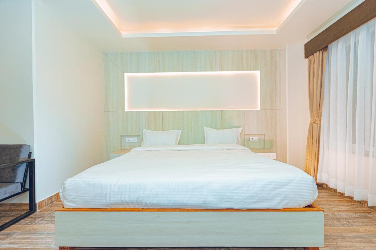포카라 Poms Penthouse 아파트 외부 사진